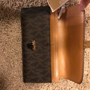Michael Kors wallet